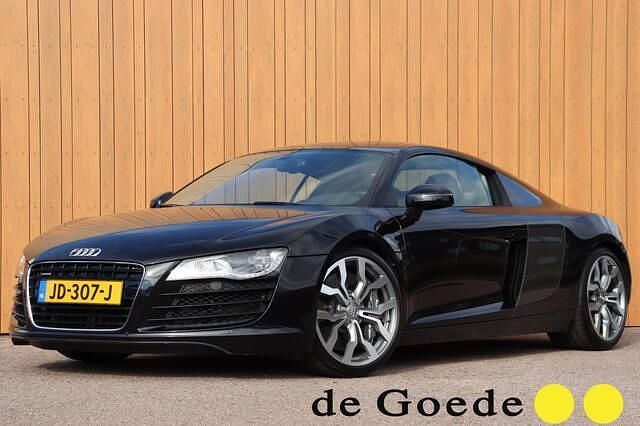 Zwart Gebruikt 2012 Audi R8 Coupé Premium Coupé | € 89.940 - Afbeelding 1/4