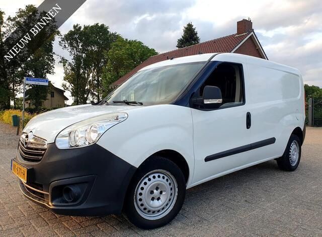 Wit Gebruikt 2014 Opel Combo MPV | € 9.295 (Duur) - Afbeelding 1/4