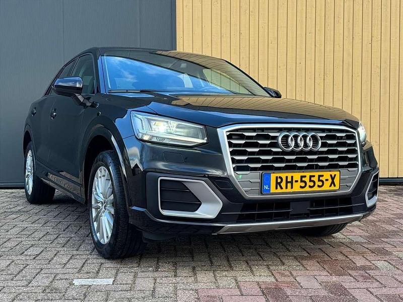 Occasion Audi Q2 Basis 116 PK (85 kW) 2018 Zwart SUV