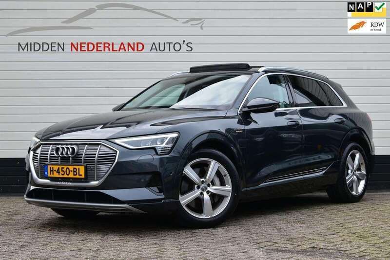 Grijs, metallic lak Gebruikt 2019 Audi e-tron SUV | € 21.000 (Duur) - Afbeelding 1/4
