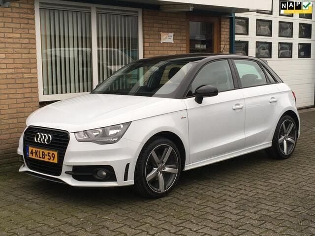 Wit Gebruikt 2013 Audi A1 Sportback Admired Hatchback | € 12.950 (Eerlijke prijs) - Afbeelding 1/4