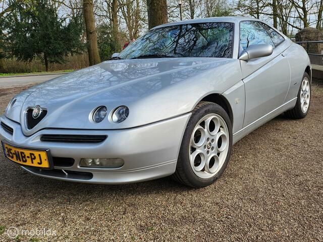 Occasion Alfa Romeo GTV 155 PK (114 kW) 2000 Grijs Coupé