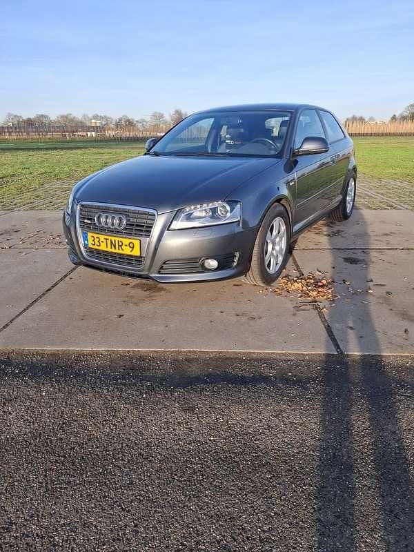 Occasion Audi A3 S-Line 165 PK (121 kW) 2009 Grijs Coupé