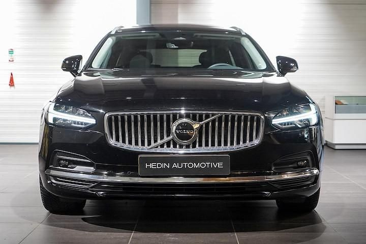 Occasion Volvo V90 Ultimate 250 PK (183 kW) 2023 Zwart Stationwagen