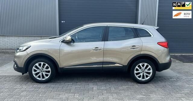 Bruin Gebruikt 2017 Renault Kadjar Zen SUV | € 16.750 (Duur) - Afbeelding 1/4