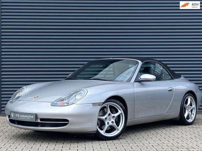 Zilver, metallic lak Gebruikt 1999 Porsche 911 Carrera Cabriolet Cabriolet | € 24.900 (Eerlijke prijs) - Afbeelding 1/1