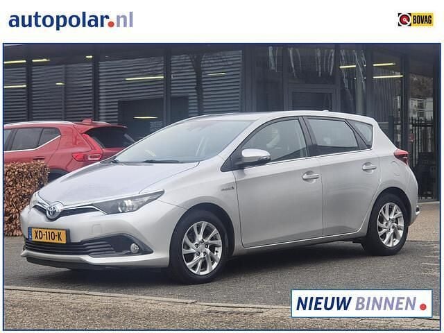 Grijs Occasion 2016 Toyota Auris Business Edition Hatchback | € 14.850 (Eerlijke prijs) - Afbeelding 1/4