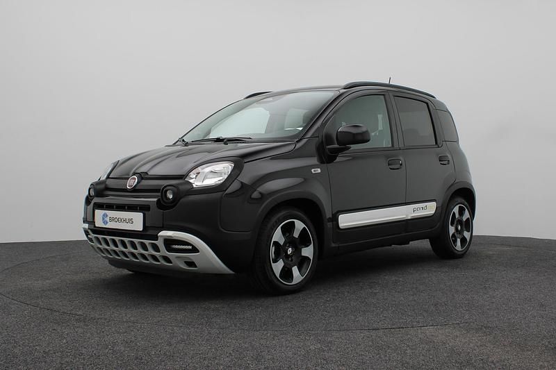 Zwart Nieuw 2025 Fiat Panda Hatchback | € 21.745 (Iets duurder) - Afbeelding 1/4