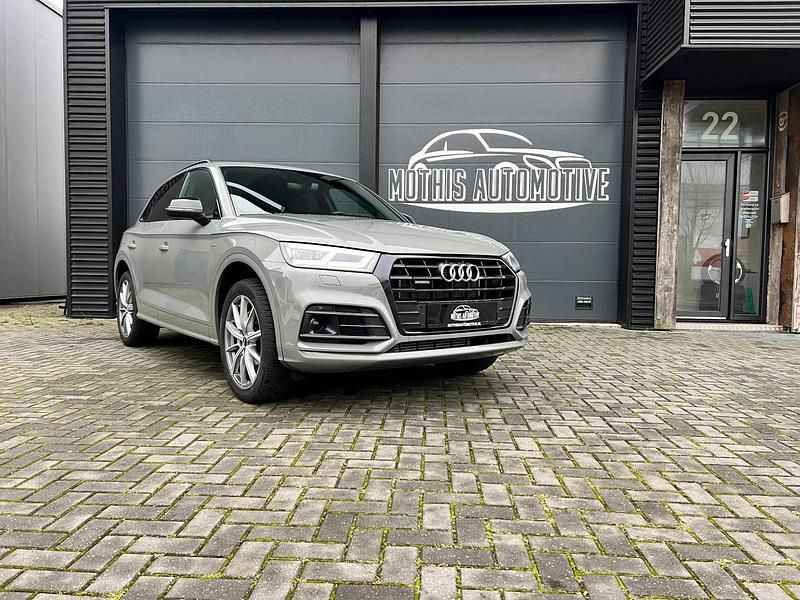 Grijs Gebruikt 2020 Audi Q5 Competition SUV | € 32.950 (Super prijs) - Afbeelding 1/4