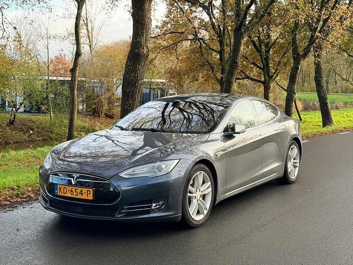 Gebruikt 2016 Tesla Model S Hatchback | € 12.750 - Afbeelding 1/4