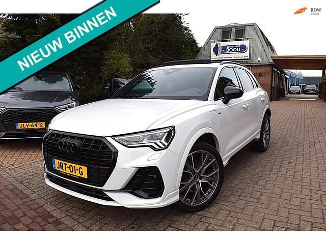 Wit Gebruikt 2022 Audi Q3 S-Line SUV | € 37.945 (Eerlijke prijs) - Afbeelding 1/4