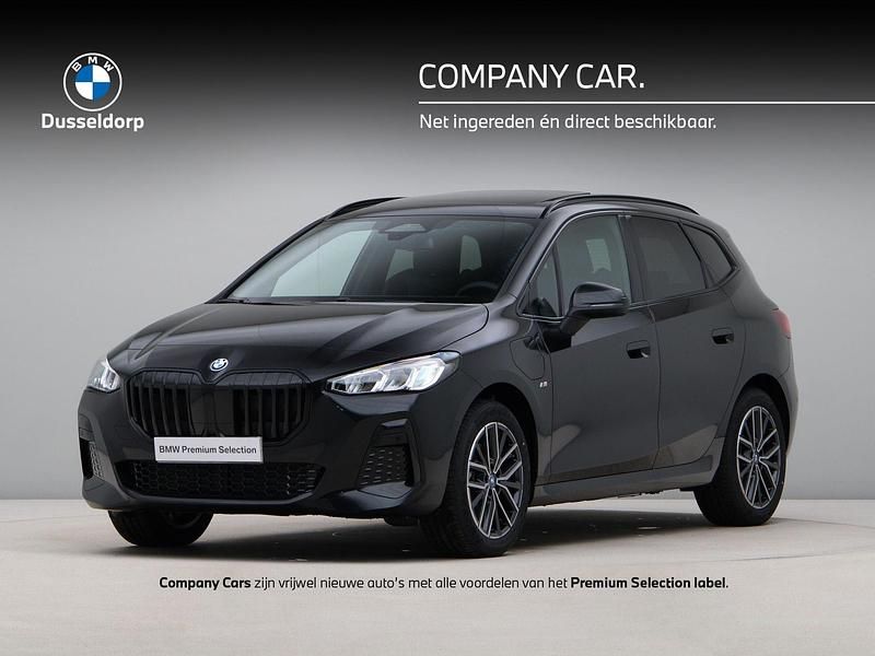 Zwart Occasion 2025 BMW 225 Active Tourer M Sport MPV | € 44.950 (Duur) - Afbeelding 1/4