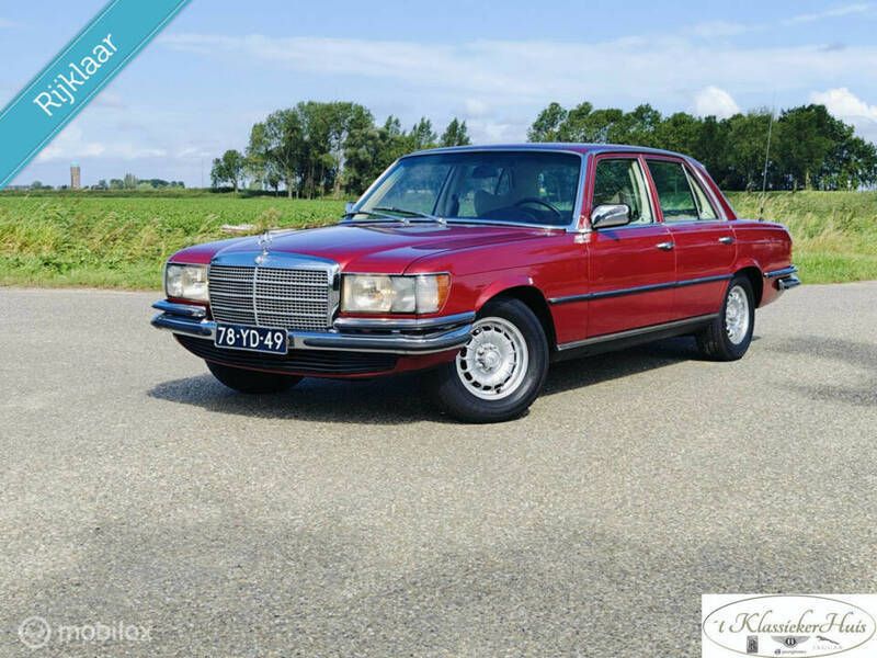 Rood Gebruikt 1973 Mercedes 350 SE Sedan | € 19.950 - Afbeelding 1/4