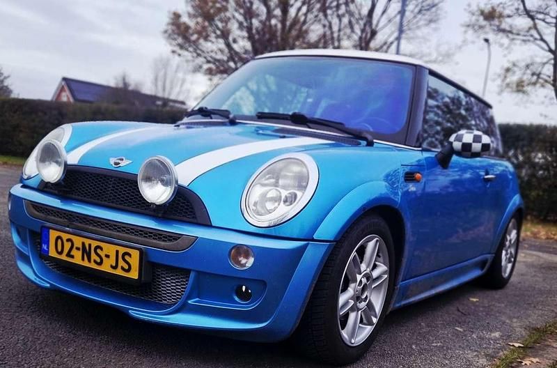 Blauw Gebruikt 2004 Mini Cooper Pepper Hatchback | € 3.250 (Eerlijke prijs) - Afbeelding 1/4