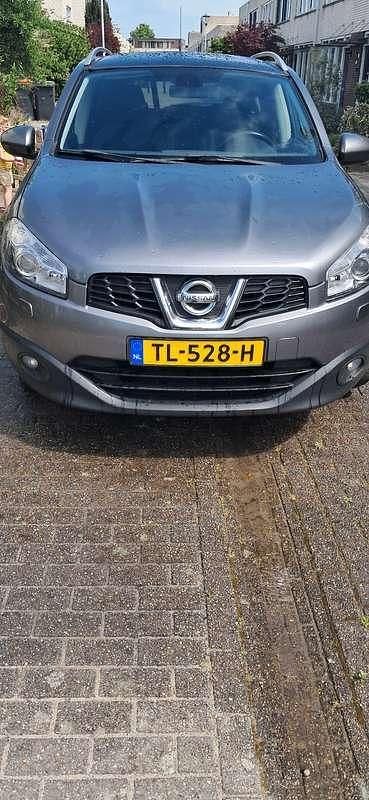 Grijs Gebruikt 2011 Nissan Qashqai Tekna SUV | € 6.500 (Eerlijke prijs) - Afbeelding 1/4