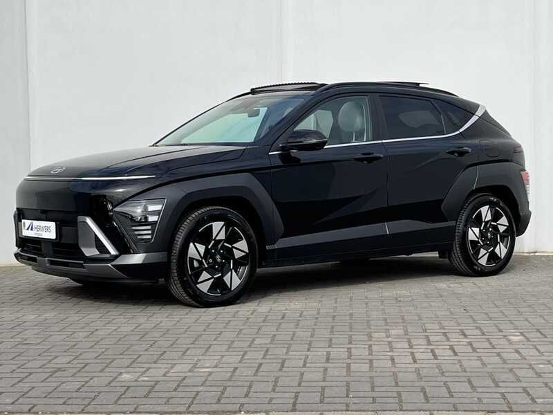 Zwart Gebruikt 2024 Hyundai Kona Premium SUV | € 36.730 - Afbeelding 1/4