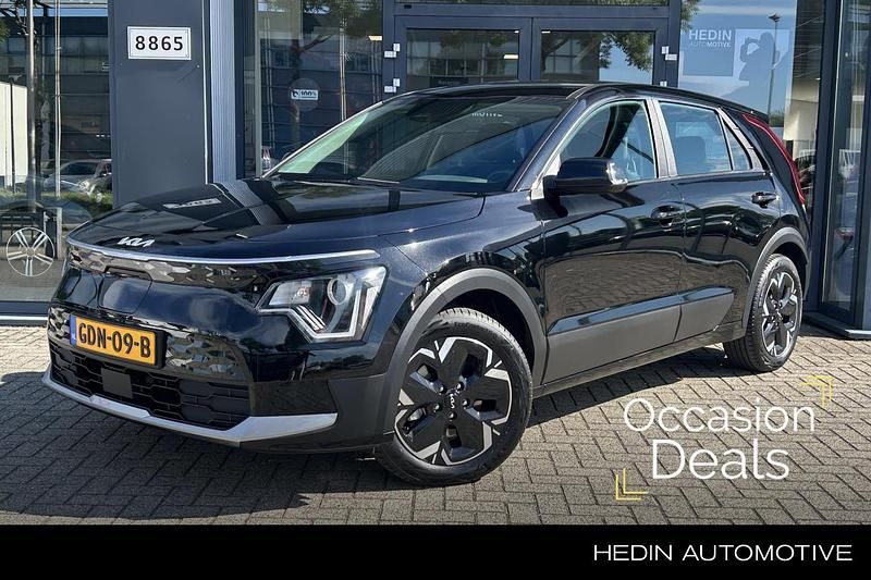 Zwart Occasion 2024 Kia e-Niro Light SUV | € 28.745 (Super prijs) - Afbeelding 1/4