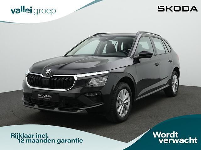 Zwart (metallic) Gebruikt 2024 Skoda Kamiq Selection SUV | € 26.400 - Afbeelding 1/4