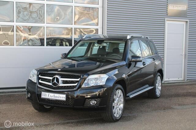 , metallic lak Gebruikt 2010 Mercedes GLK300 SUV | € 18.900 - Afbeelding 1/4