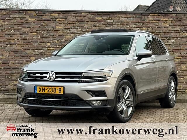 Grijs Occasion 2019 VW Tiguan Highline SUV | € 24.950 (Eerlijke prijs) - Afbeelding 1/4