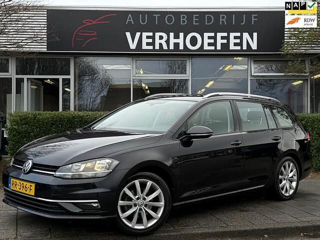 Zwart Gebruikt 2018 VW Golf VII Comfortline Stationwagen | € 10.431 (Goede deal) - Afbeelding 1/4