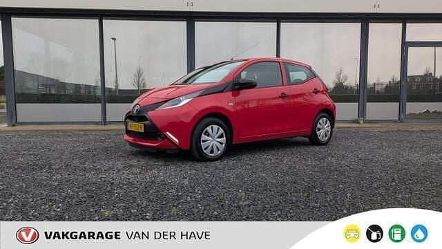 Hatchback Occasion 2017 Toyota Aygo Hatchback | € 8.250 (Goede deal) - Afbeelding 1/4