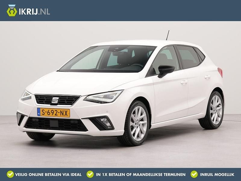 Wit Gebruikt 2023 Seat Ibiza Business Hatchback | € 19.150 (Eerlijke prijs) - Afbeelding 1/3