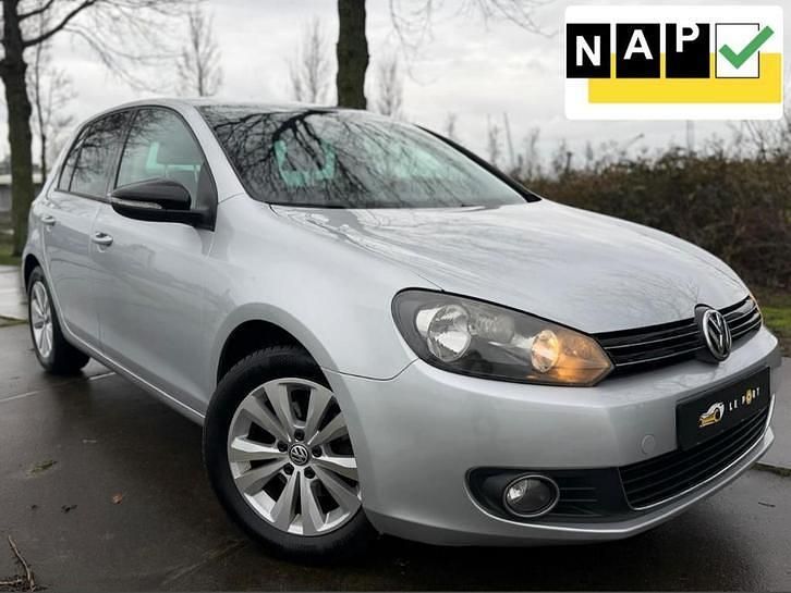 Gebruikt 2011 VW Golf VI Style Hatchback | € 4.649 (Eerlijke prijs) - Afbeelding 1/4