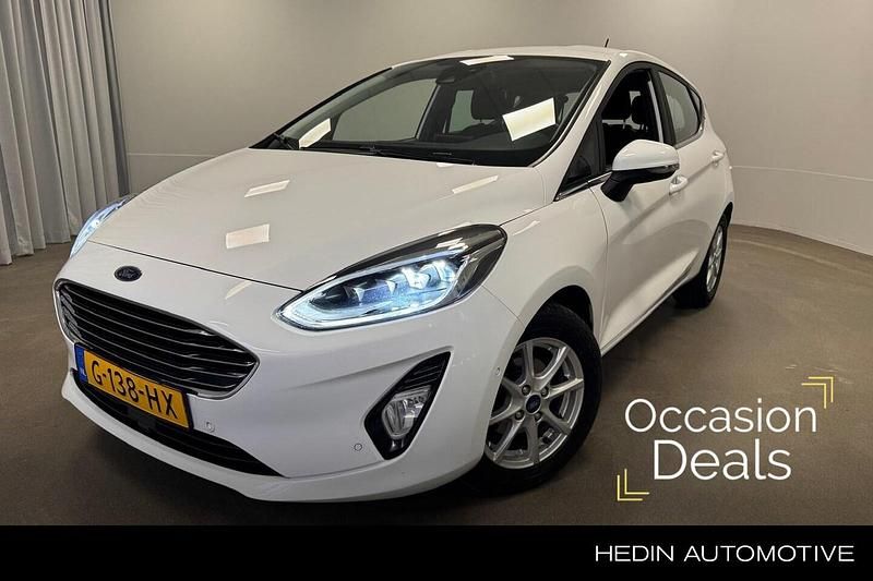 Wit Occasion 2019 Ford Fiesta Titanium Hatchback | € 11.445 (Eerlijke prijs) - Afbeelding 1/3