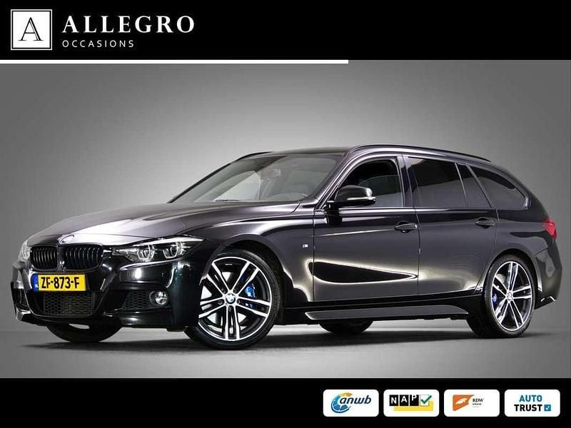 Zwart Gebruikt 2019 BMW 318 M Sport Stationwagen | € 21.745 (Eerlijke prijs) - Afbeelding 1/4