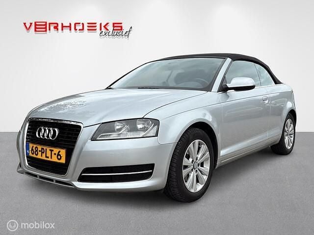Grijs Gebruikt 2011 Audi A3 Cabriolet Attraction Cabriolet | € 6.700 (Goede deal) - Afbeelding 1/4