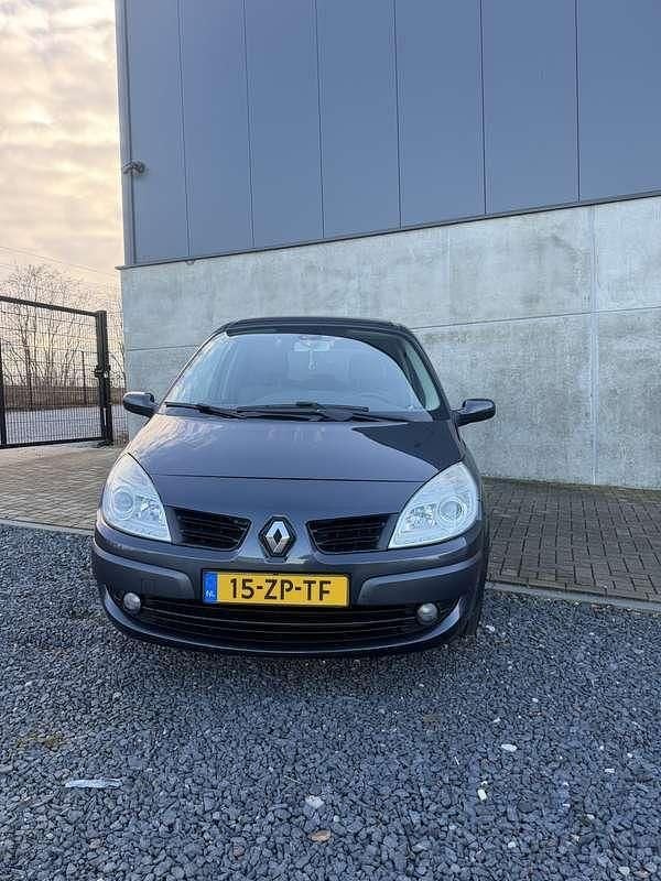 Grijs Occasion 2008 Renault Scénic II Business MPV | € 2.999 (Iets duurder) - Afbeelding 1/4