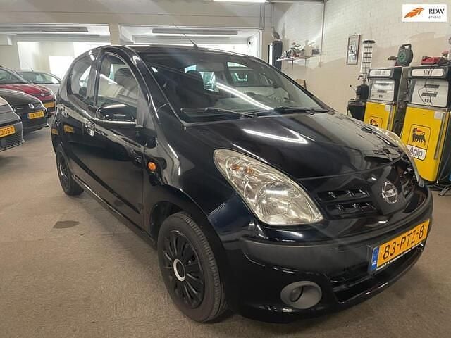 Zwart Gebruikt 2011 Nissan Pixo Acenta Hatchback | € 2.950 (Eerlijke prijs) - Afbeelding 1/4