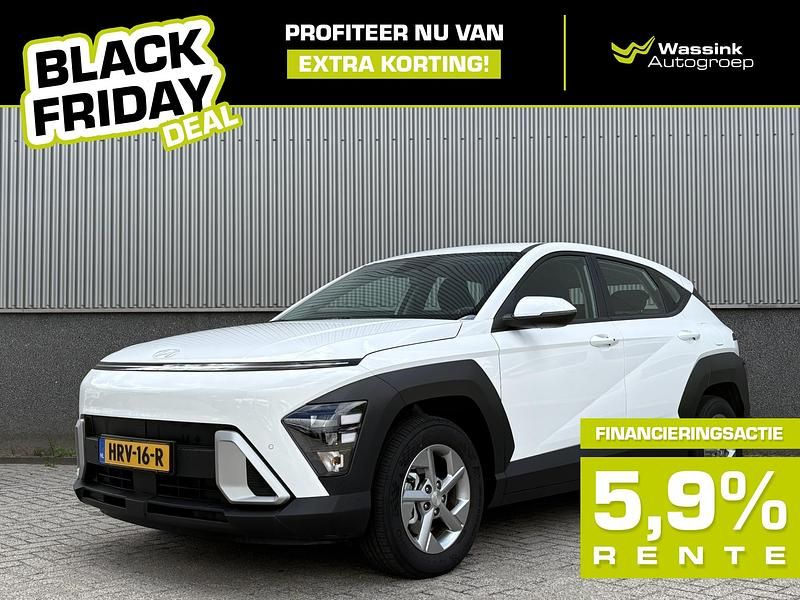 Wit Gebruikt 2024 Hyundai Kona Comfort SUV | € 29.994 (Eerlijke prijs) - Afbeelding 1/3