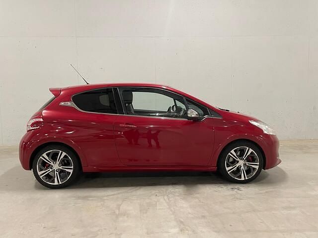 Occasion Peugeot 208 GTi 200 PK (147 kW) 2013 Rood Hatchback