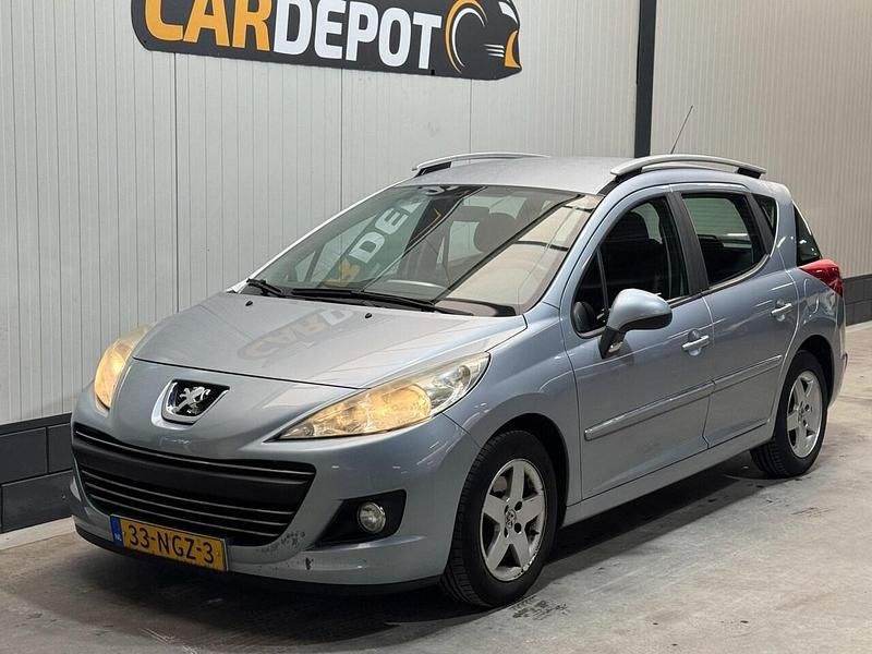 Blauw Gebruikt 2010 Peugeot 207 Style Stationwagen | € 1.598 (Eerlijke prijs) - Afbeelding 1/4
