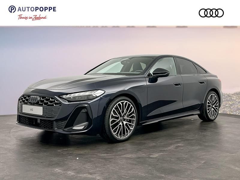 Blauw Occasion 2025 Audi A5 Sedan | € 55.750 (Duur) - Afbeelding 1/4