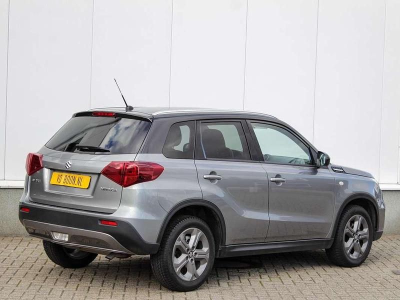 Occasion Suzuki Vitara 112 PK (82 kW) 2019 Grijs SUV