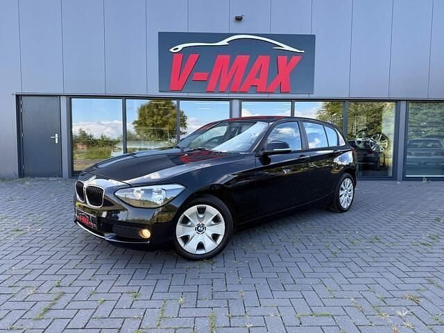 Zwart Gebruikt 2012 BMW 116 Hatchback | € 5.999 (Goede deal) - Afbeelding 1/4