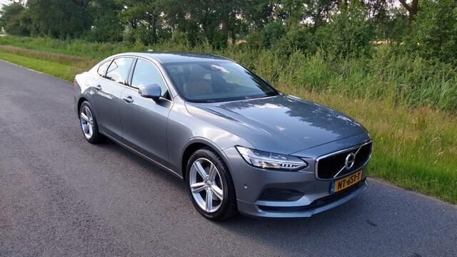 Occasion Volvo S90 Momentum 258 PK (189 kW) 2017 Grijs Sedan