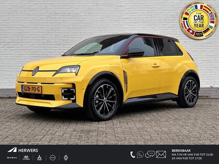 Geel Gebruikt 2024 Renault R5 Iconic Hatchback | € 30.885 (Eerlijke prijs) - Afbeelding 1/4