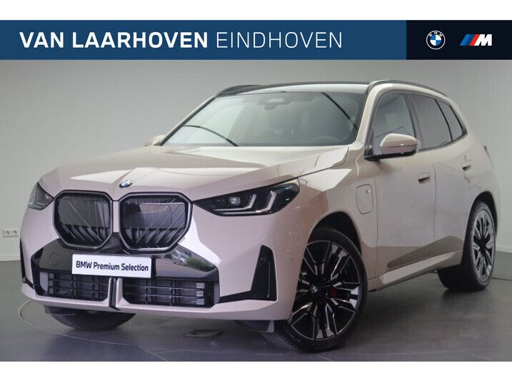 Grijs Gebruikt 2025 BMW X3 M Sport SUV | € 82.950 - Afbeelding 1/4