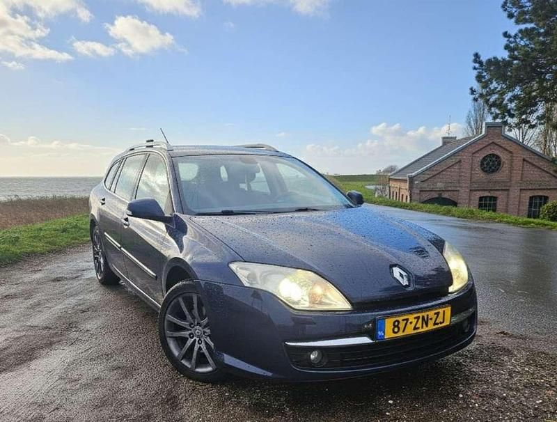 Blauw Gebruikt 2008 Renault Laguna III Dynamique Stationwagen | € 2.500 (Eerlijke prijs) - Afbeelding 1/4