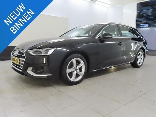 Zwart Gebruikt 2023 Audi A4 Advanced Stationwagen | € 32.950 (Goede deal) - Afbeelding 1/4