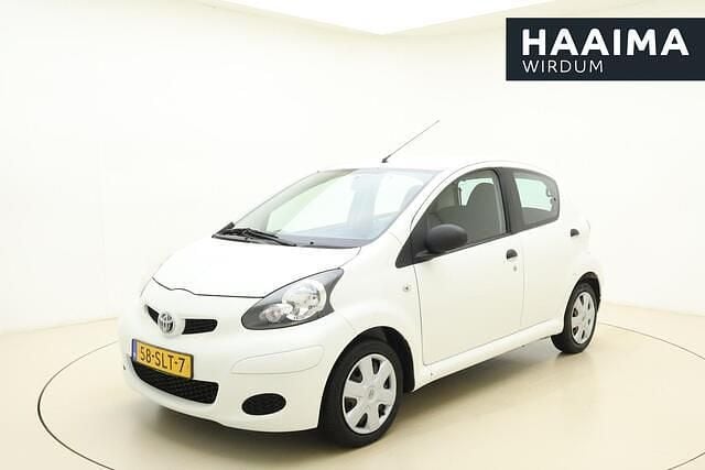 Occasion Toyota Aygo 68 PK (50 kW) 2011 Wit Hatchback