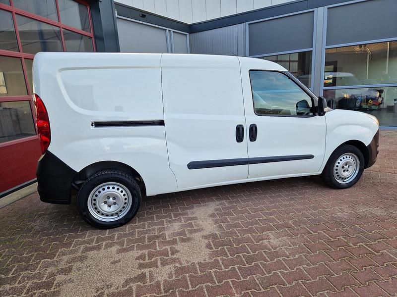 Occasion Opel Combo Sport 90 PK (66 kW) 2015 Wit MPV