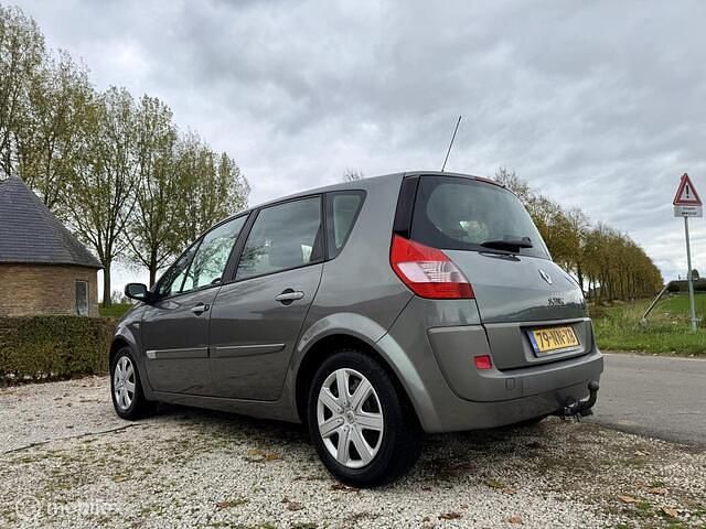 Occasion Renault Scénic II Dynamique 135 PK (99 kW) 2004 Grijs MPV