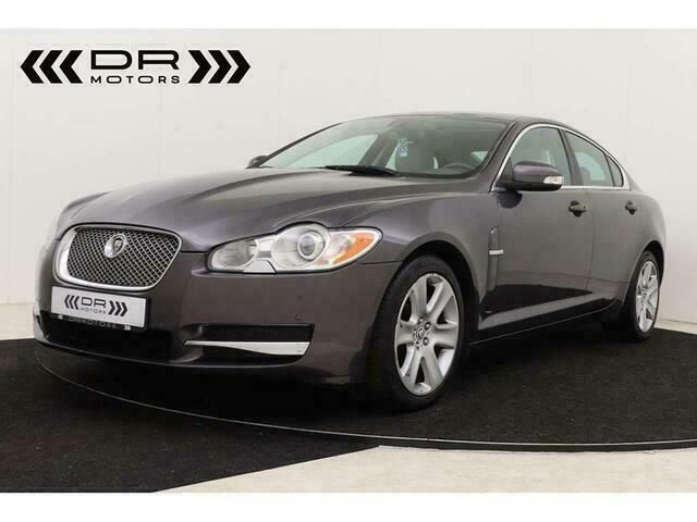Grijs Gebruikt 2008 Jaguar XF Sedan | € 7.995 (Duur) - Afbeelding 1/4