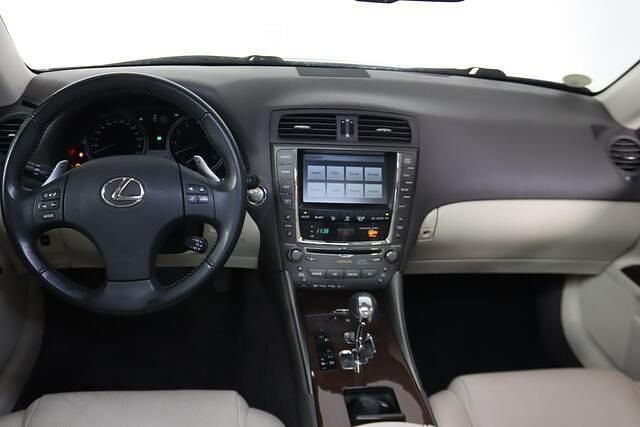 Occasion Lexus IS250 Executive Line 208 PK (152 kW) 2010 Bruin Sedan