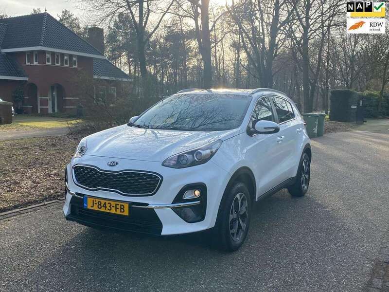 Wit, metallic lak Gebruikt 2020 Kia Sportage 4 SUV | € 20.945 (Goede deal) - Afbeelding 1/4